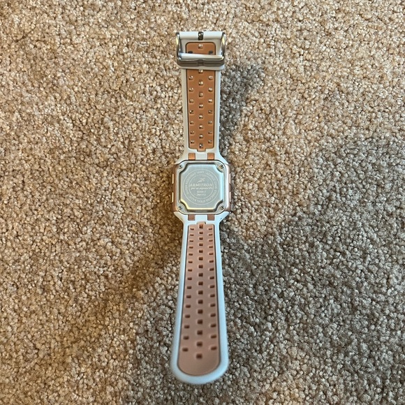 Watch - Picture 4 of 4